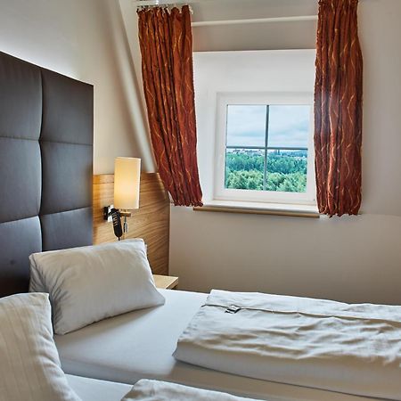 Landhotel Wachau เอมแมร์สดอร์ฟ อัน แดร โดเนา ภายนอก รูปภาพ