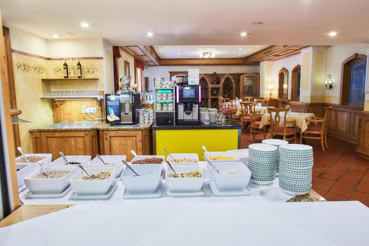 Landhotel Wachau เอมแมร์สดอร์ฟ อัน แดร โดเนา ภายนอก รูปภาพ