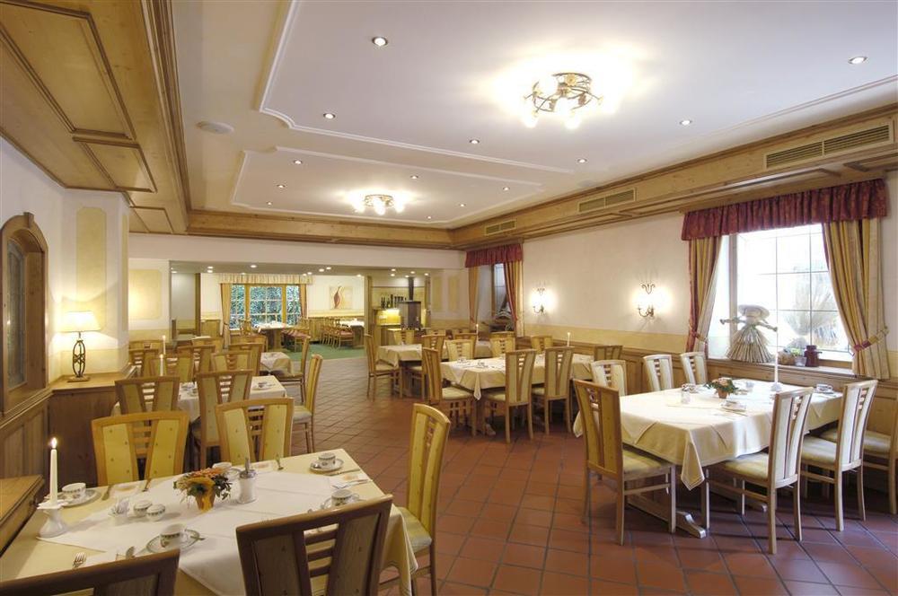 Landhotel Wachau เอมแมร์สดอร์ฟ อัน แดร โดเนา ร้านอาหาร รูปภาพ