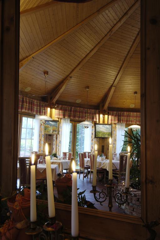 Landhotel Wachau เอมแมร์สดอร์ฟ อัน แดร โดเนา ภายนอก รูปภาพ
