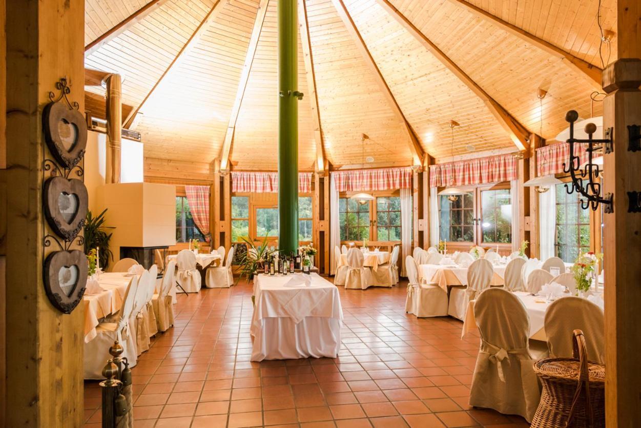 Landhotel Wachau เอมแมร์สดอร์ฟ อัน แดร โดเนา ภายนอก รูปภาพ