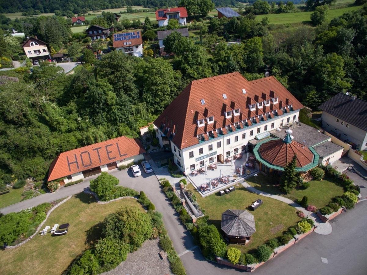Landhotel Wachau เอมแมร์สดอร์ฟ อัน แดร โดเนา ภายนอก รูปภาพ